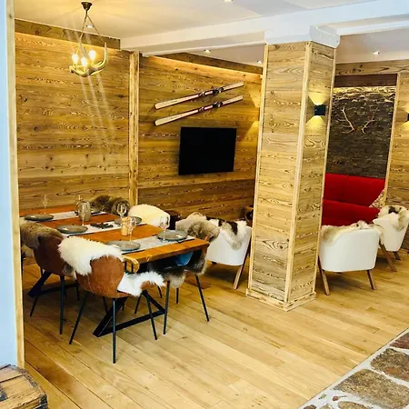 Renovated Flat At The Foot Of The Grands Montets 아파트